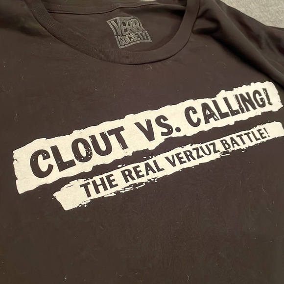 VERB SOCIETY Graphic T Shirt Clout vs Calling XL - Picture 6 of 9